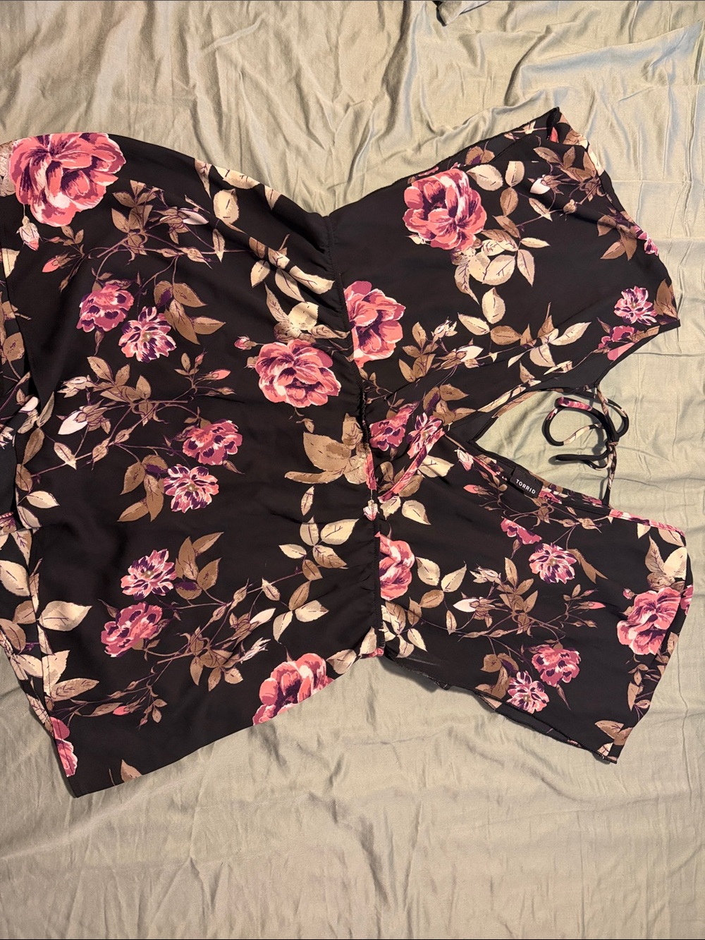 torrid Black Floral top size 1